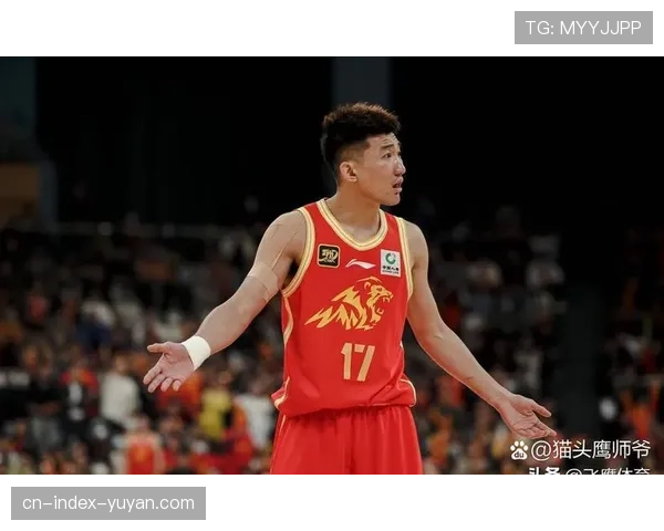 孙铭徽组织串联作用突出 广厦后卫线核心稳定 孙铭徽组织串联作用突出 广厦后卫线核心稳定